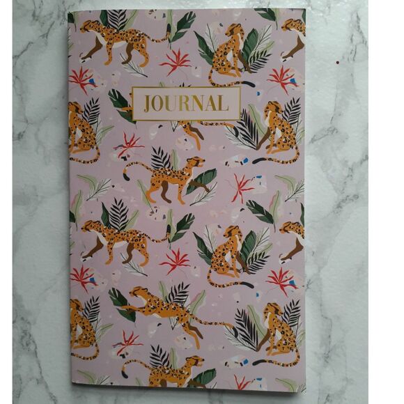 CROWNJEWLZ Cheetah Leopards Tropical Foliage Journal NWOT - Picture 2 of 7